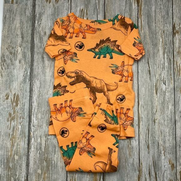 Batman & Dinosaur Snug Fit Short Sleeve Pajamas 2, 2-Piece Sets Size 12M - Picture 2 of 13